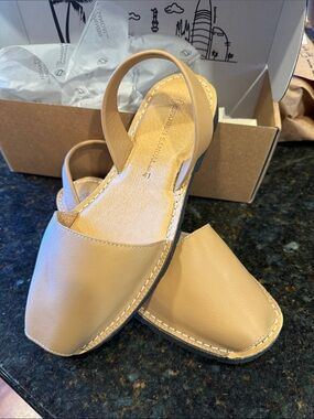Spanish Sandal Women’s Tan Leather Slingback Avarca